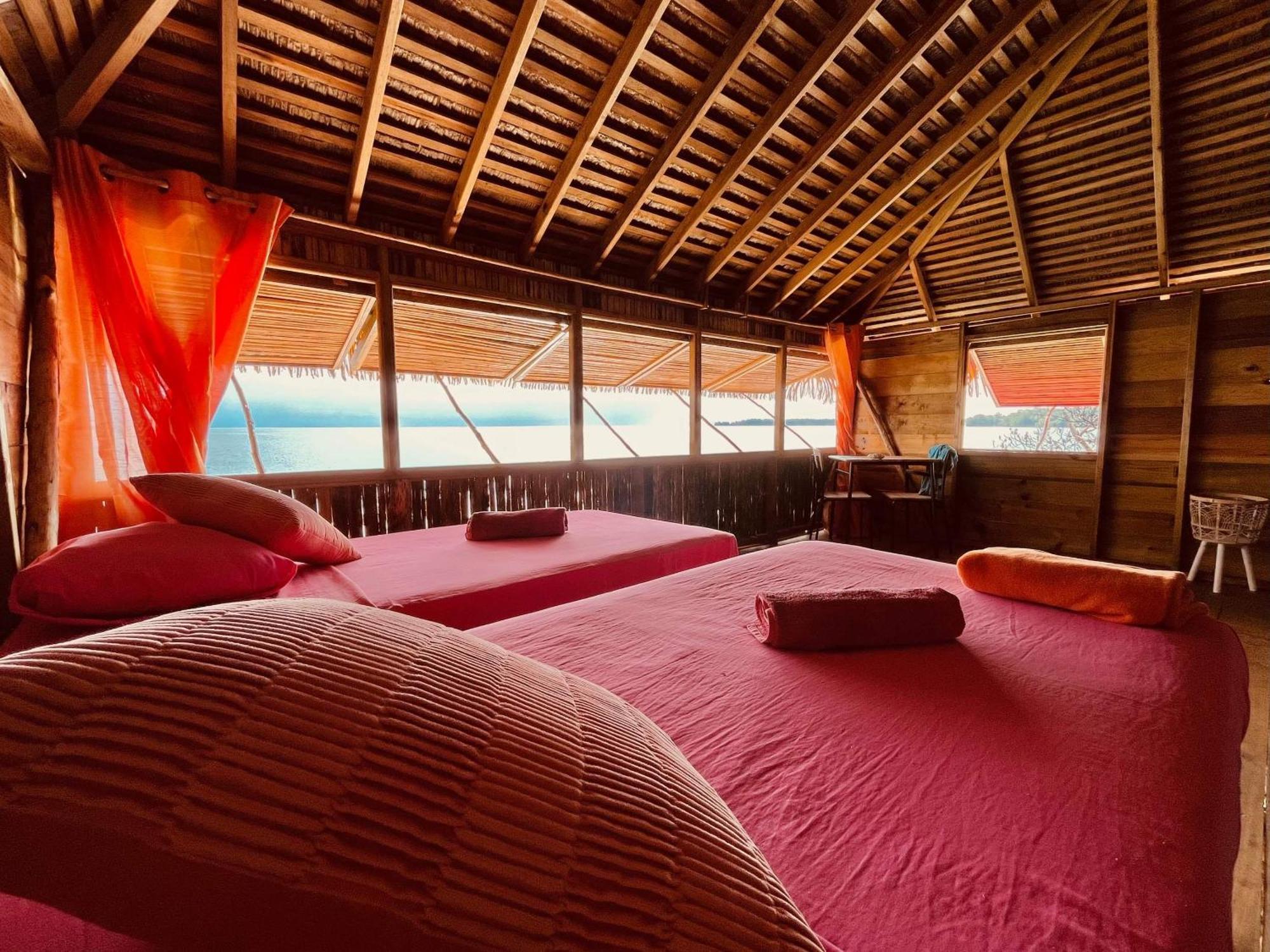 Urraca Monkey Island Eco Resort (Adults Only) Punta Laurel Εξωτερικό φωτογραφία