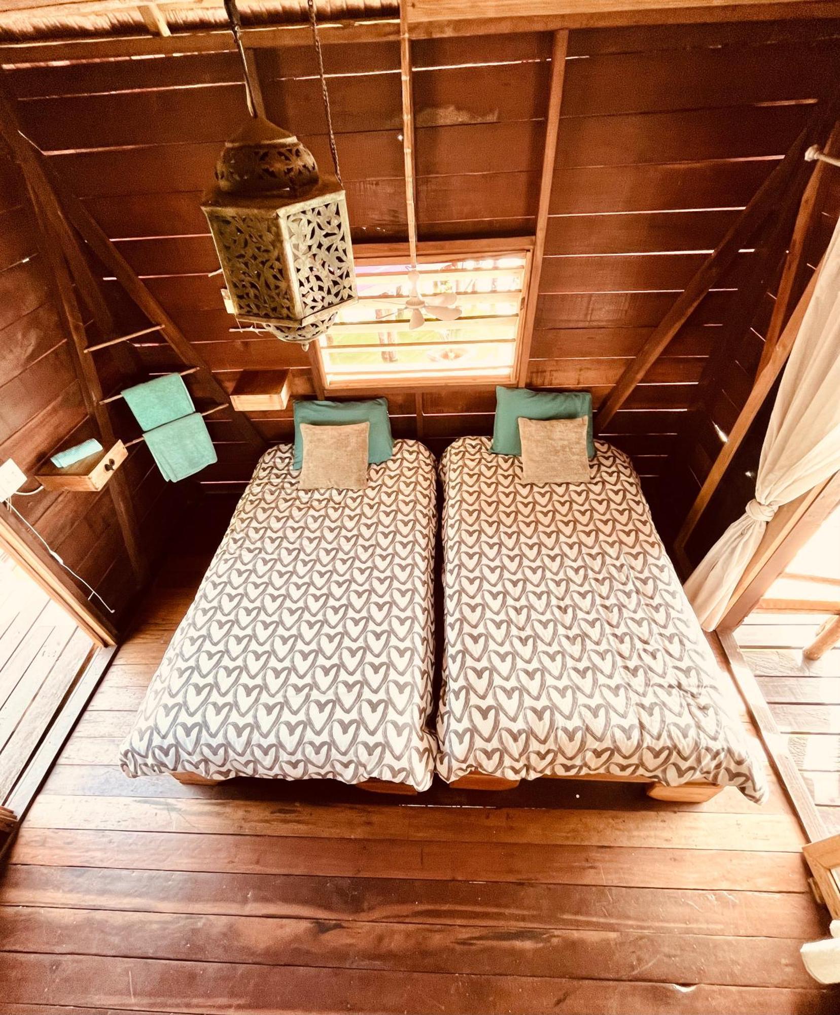 Urraca Monkey Island Eco Resort (Adults Only) Punta Laurel Εξωτερικό φωτογραφία
