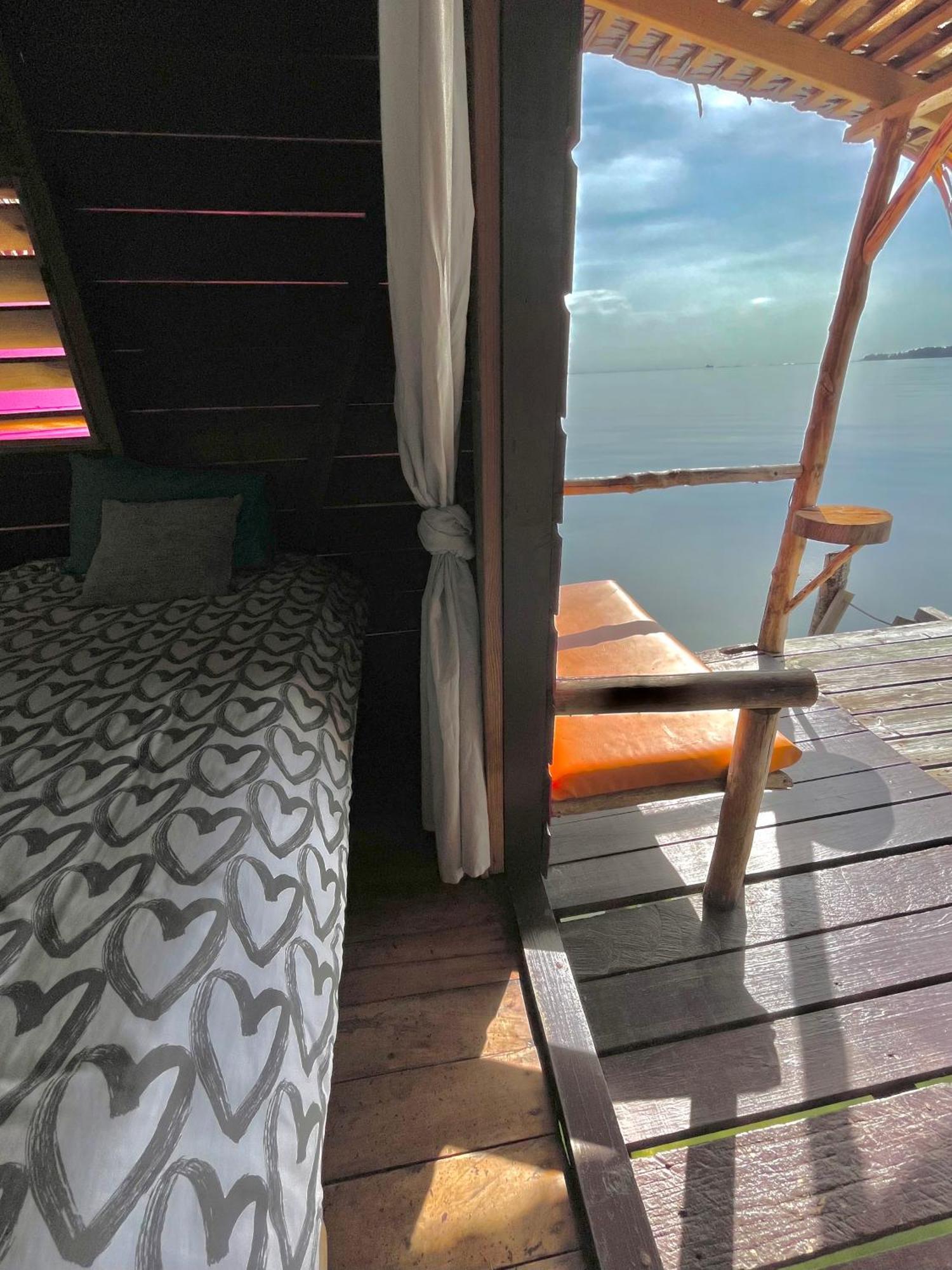 Urraca Monkey Island Eco Resort (Adults Only) Punta Laurel Δωμάτιο φωτογραφία
